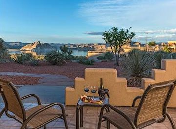 arizona/page/attraction/wahweap-marina