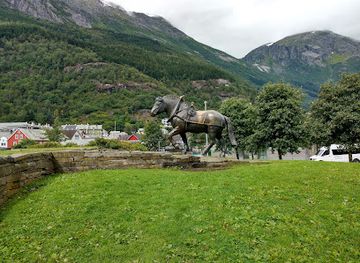 norway/hardangervidda-national-park/attraction/skysshesten