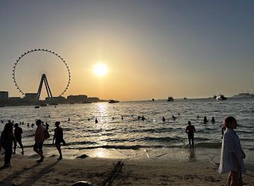 united-arab-emirates/dubai-marina/attraction/la-vie-access-to-the-beach