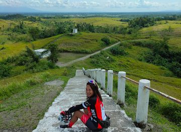 philippines/bicol-region/attraction/bulalacao-hills