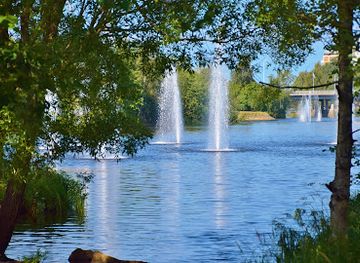 finland/north-ostrobothnia/attraction/hupisaaret-fountains