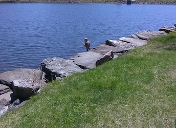 vermont/molly-falls-state-park/attraction/molly-s-pond-boat-launch