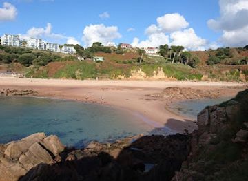 jersey/gorey/attraction/portelet-beach