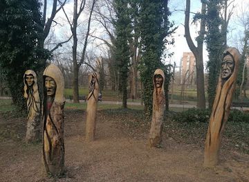 romania/craiova/attraction/padurea-fermecata