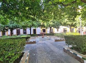 spain/seville/attraction/pl-de-dona-elvira