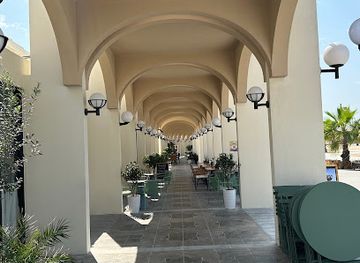 united-arab-emirates/abu-dhabi-region/attraction/souq-al-mina