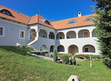 hungary/nyiregyhaza/attraction/jewish-synagogue-of-kol-aryeh-mad