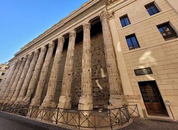 vatican-city/sistine-chapel/attraction/temple-of-hadrian