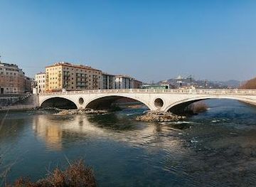 italy/verona/attraction/ponte-della-vittoria