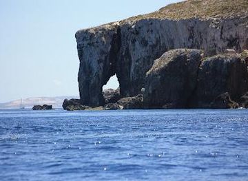 malta/bugibba/attraction/elephant-rock