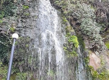 georgia/kutaisi/attraction/waterfall-and-spring