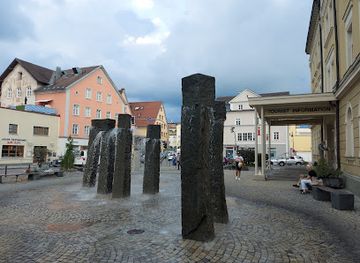germany/fussen/attraction/seven-stone-fountain