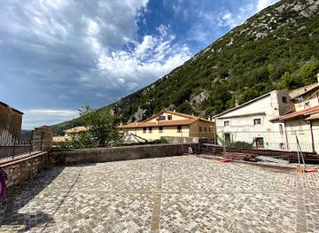 italy/monte-rosa/attraction/grotte-dell-abbadessa