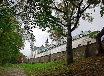 poland/kielce/attraction/rezerwat-karczowka