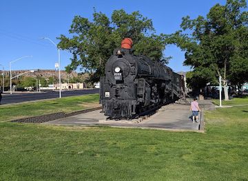 arizona/kingman/attraction/locomotive-park