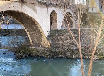 vatican-city/vatican-necropolis/attraction/ponte-fabricio