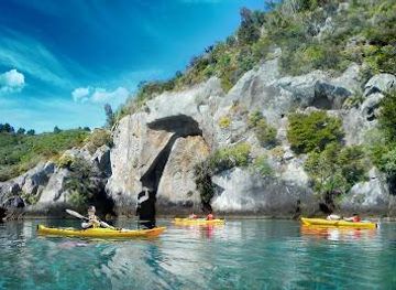 new-zealand/taupo/attraction/taupo-kayaking-adventures