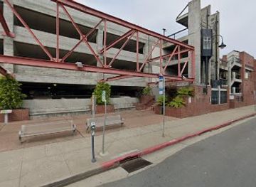 california/monterey/attraction/monterey-walking-tours-cannery-row-tour-start