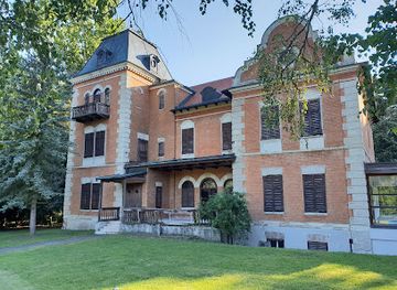 croatia/baranja/attraction/castle-tikves