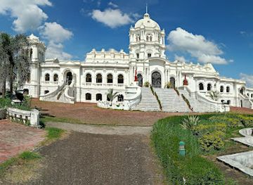 india/agartala/attraction/ujjayanta-palace