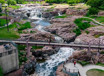 south-dakota/palisades-state-park/attraction/experience-sioux-falls