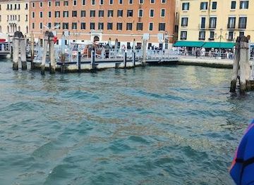 italy/venice/attraction/pontile-cornoldi-venezia