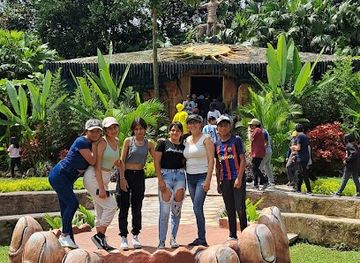 ecuador/santo-domingo-de-los-tsachilas-region/attraction/centro-turistico-mushily-abraham-calazacon