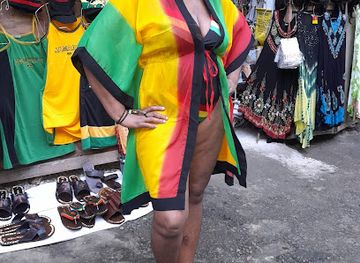 jamaica/runaway-bay/attraction/ready-freddy-corner