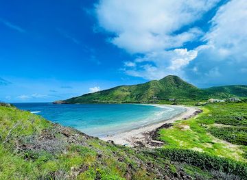 saint-kitts-and-nevis/nevis-peak/attraction/gong-beach
