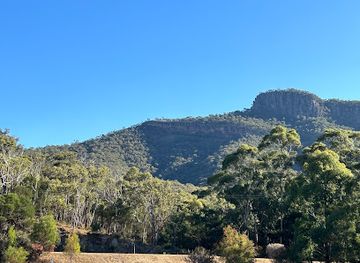 australia/grampians/attraction/fyans-creek-dam-wall