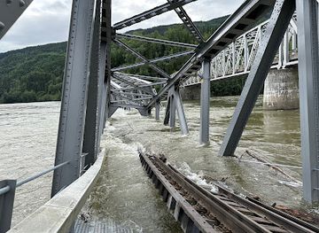 norway/oppland/attraction/randklev-gamle-jernbanebru-og-tunnel