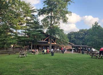 kentucky/inner-bluegrass/attraction/iroquois-amphitheater