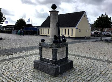 denmark/nyborg/landmark/mindesmarke-for-kaptajn-peter-bredal