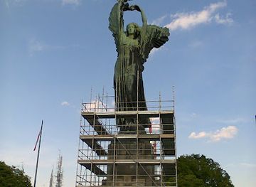 italy/piedmont/attraction/faro-della-vittoria