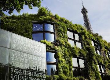 france/versailles/attraction/musee-du-quai-branly-jacques-chirac