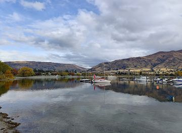 new-zealand/wanaka/attraction/wanaka-boardwalk