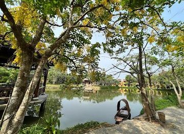 vietnam/ho-chi-minh-city/attraction/bao-tang-ao-dai