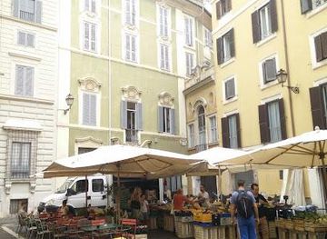 italy/rome/attraction/piazza-delle-coppelle