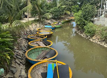vietnam/hoi-an-ancient-town/attraction/karaoke-on-the-river