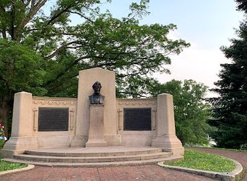 pennsylvania/gettysburg/attraction/ghostly-images-of-gettysburg
