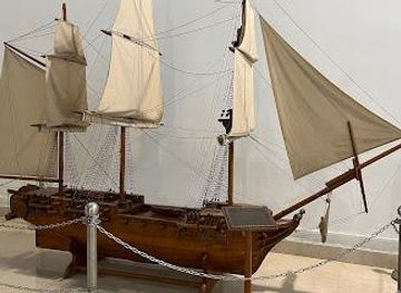 india/mumbai/attraction/nehru-centre