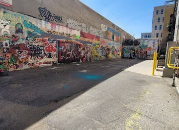 north-dakota/fargo/downtown-fargo/attraction/fargo-art-alley