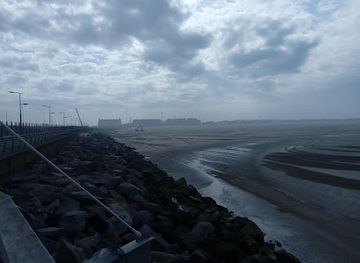 belgium/zeebrugge/attraction/saint-george-s-day-wandeling