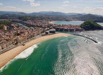 spain/san-sebastian/attraction/ondarreta-beach