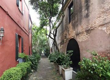 michigan/mount-pleasant/attraction/philadelphia-alley