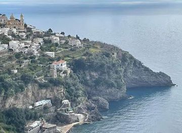 italy/amalfi/attraction/praiano
