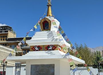 india/leh/attraction/col-chhewang-rinchen-mvc-sm-memorial-park