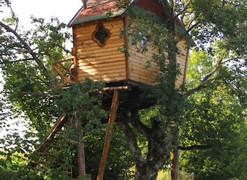 bosnia-and-herzegovina/banja-luka-region/attraction/kucica-na-drvetu-kozara-gola-planina