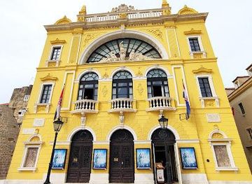 croatia/trogir/attraction/croatian-national-theater-in-split