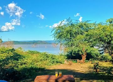 kenya/lake-bogoria/attraction/baringo-tours-boats-and-excursions